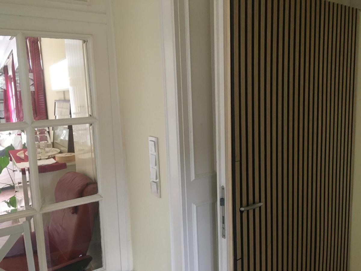 Budget-Unterkunft Im Wunderschonen Haus Mit Herrlichem Panoramablick Lüneburg Екстериор снимка